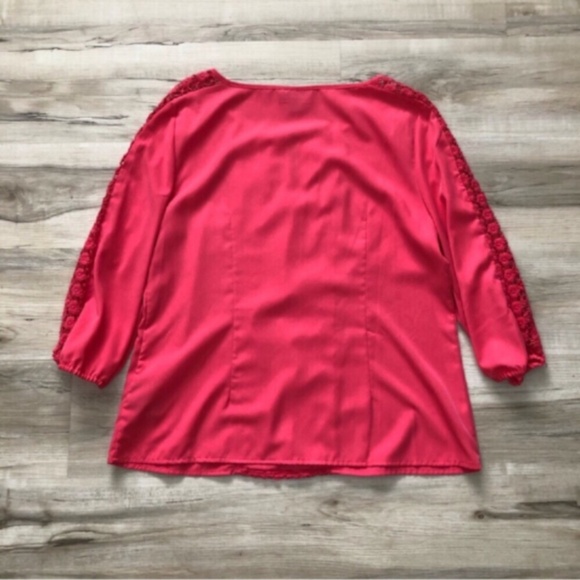 Beautiful Vibrant Pink Coral Dana Buchman Blouse - Picture 2 of 6